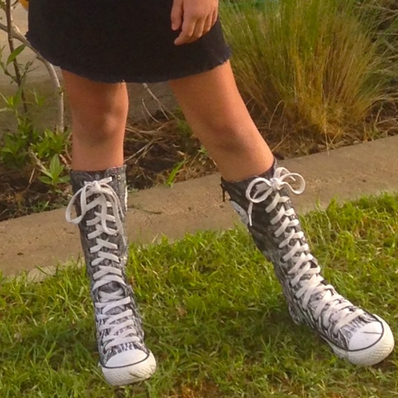 Converse All-Star Zebra Print High/Tall Lace-up Black, Gray, Glitter Sneakers - Picture 3 of 17